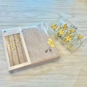 Spring Garden Fabric Shower Curtain and Matching Floral Hooks NIP